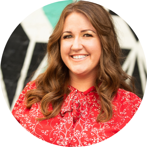 Jenn DeWall Headshot
